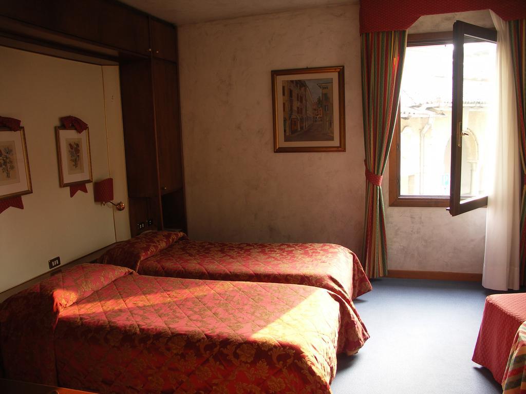 Hotel Duse Asolo Bagian luar foto